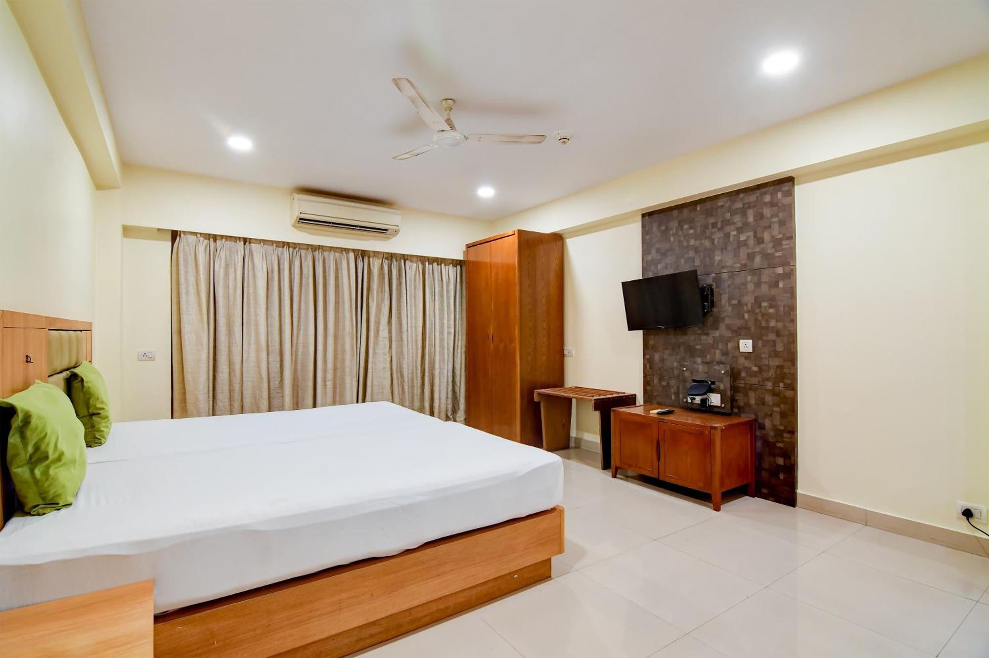 Hotel Urban Asia Καλκούτα Εξωτερικό φωτογραφία